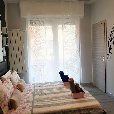 Alojamento de Acomodação e Pequeno-almoço Giovanni Best House 3*