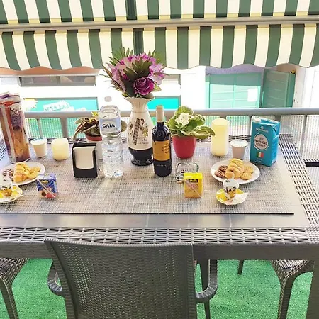 Alojamento de Acomodação e Pequeno-almoço Giovanni Best House 3*