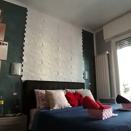 Giovanni Best House Alojamento de Acomodação e Pequeno-almoço Milão